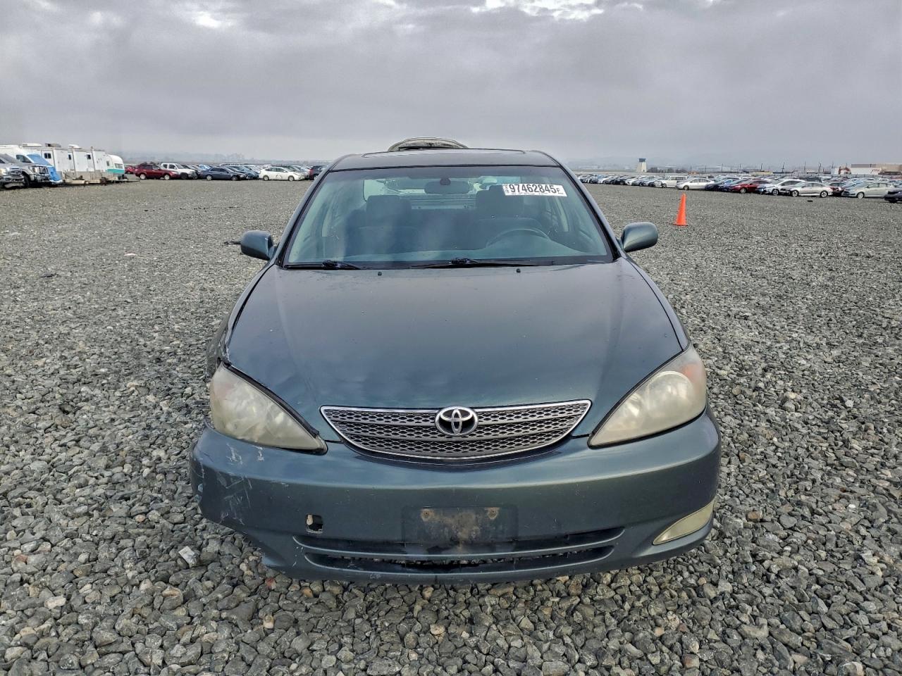 2002 TOYOTA CAMRY LE photo 5