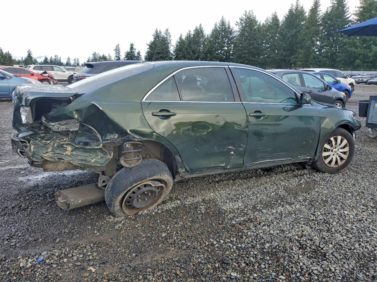 2011 TOYOTA CAMRY BASE photo 3