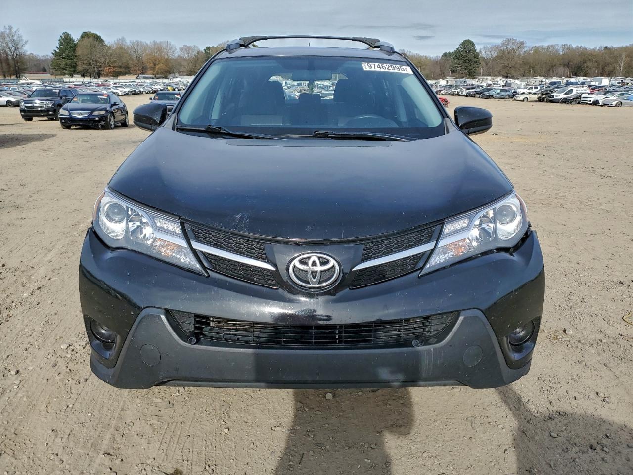 2015 TOYOTA RAV4 LE photo 5