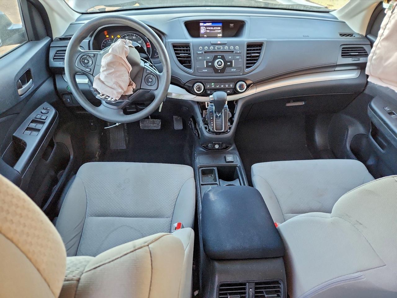 2016 HONDA CR-V LX photo 8