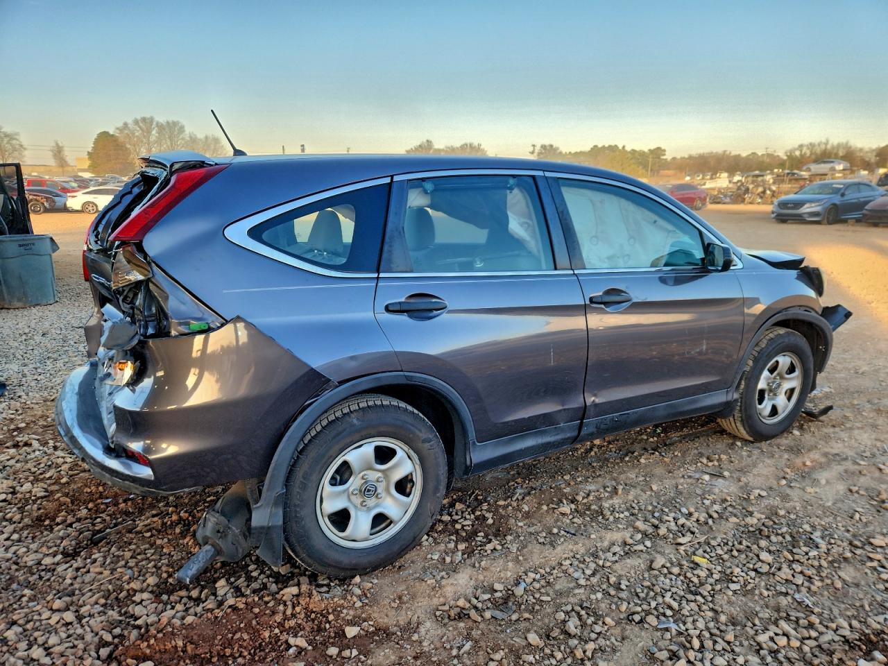 2016 HONDA CR-V LX photo 3