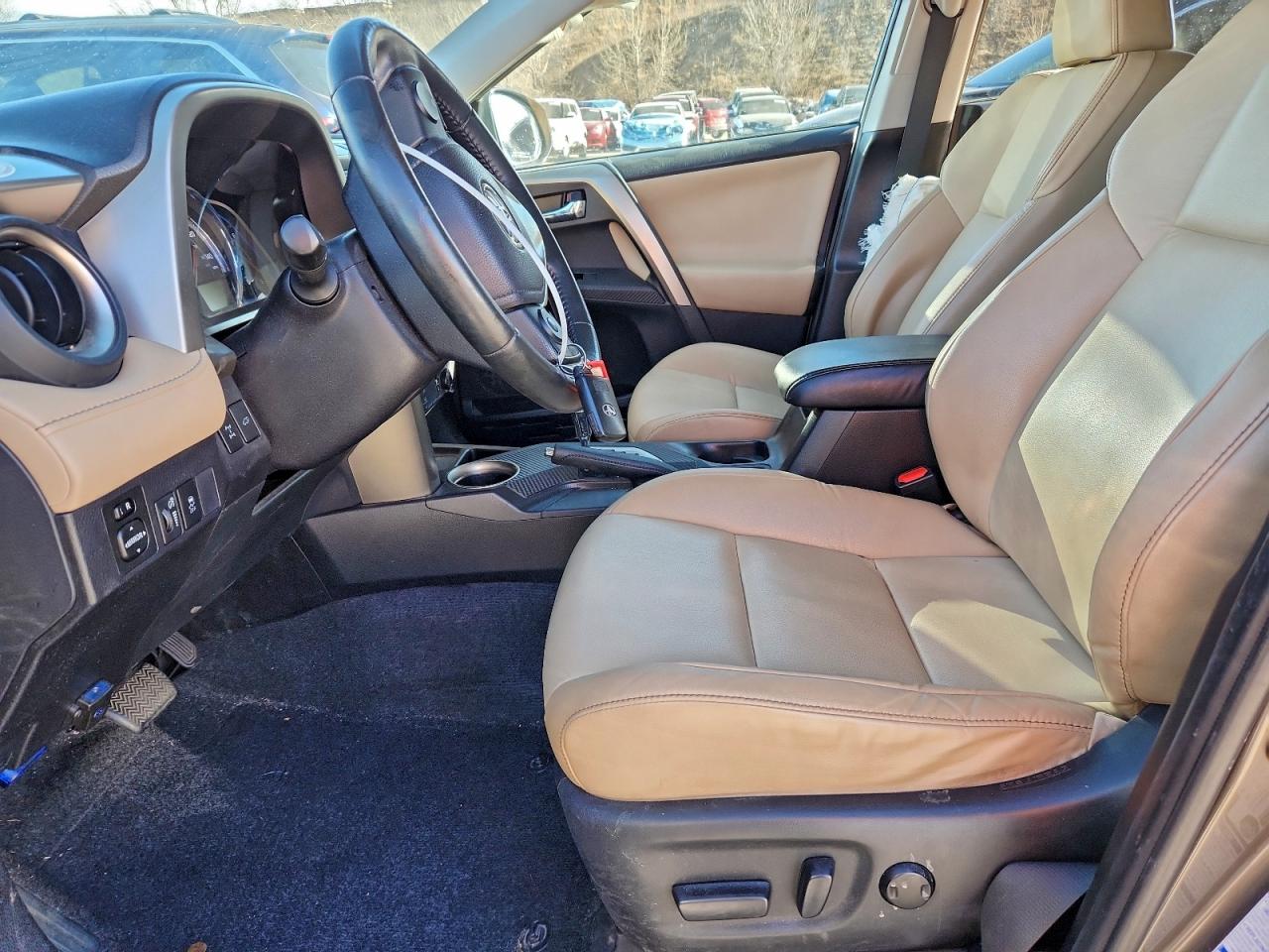 2014 TOYOTA RAV4 LIMITED photo 7