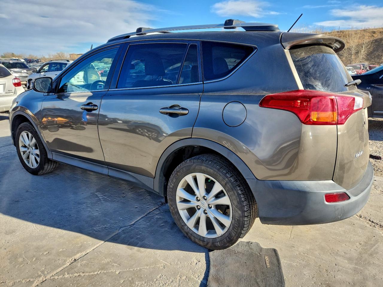 2014 TOYOTA RAV4 LIMITED photo 2