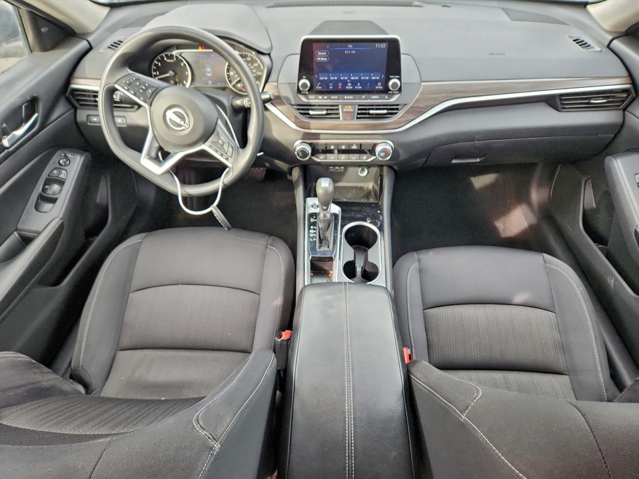 2024 NISSAN ALTIMA SV photo 8