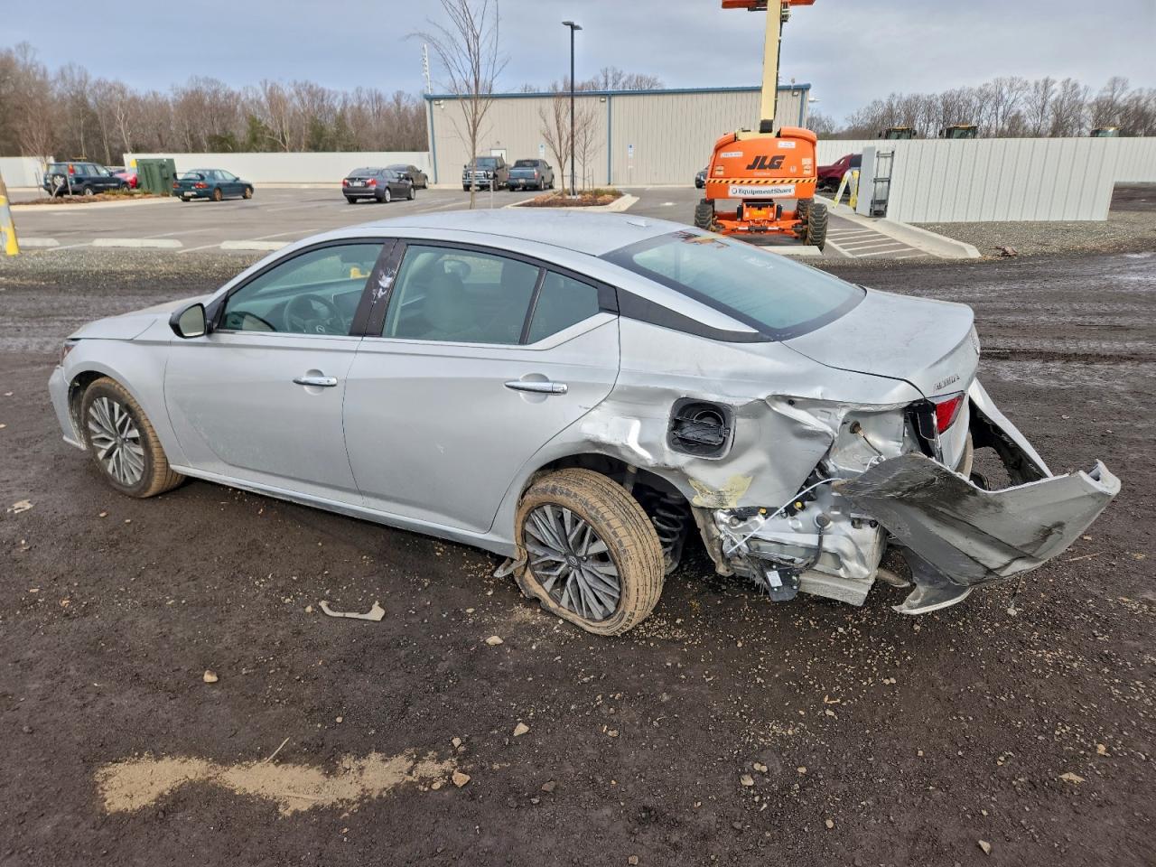 2024 NISSAN ALTIMA SV photo 2