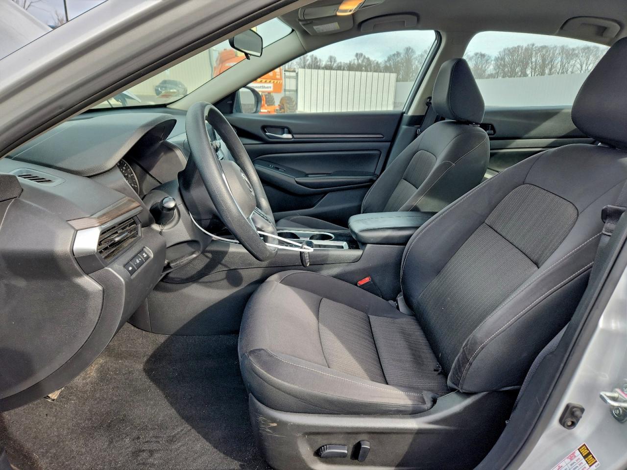 2024 NISSAN ALTIMA SV photo 7