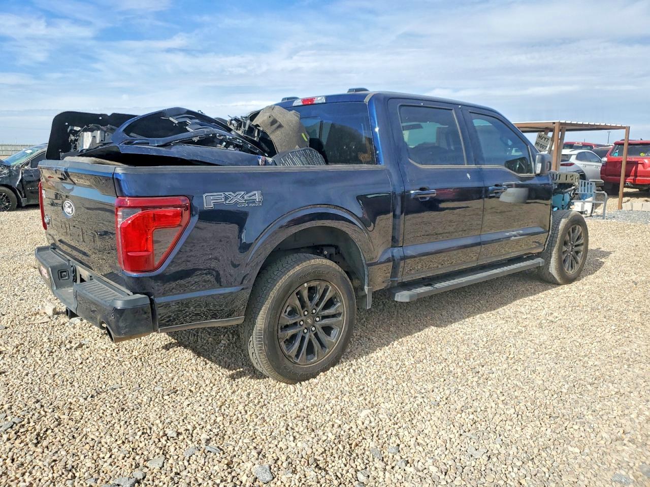 2025 FORD F150 XLT photo 3