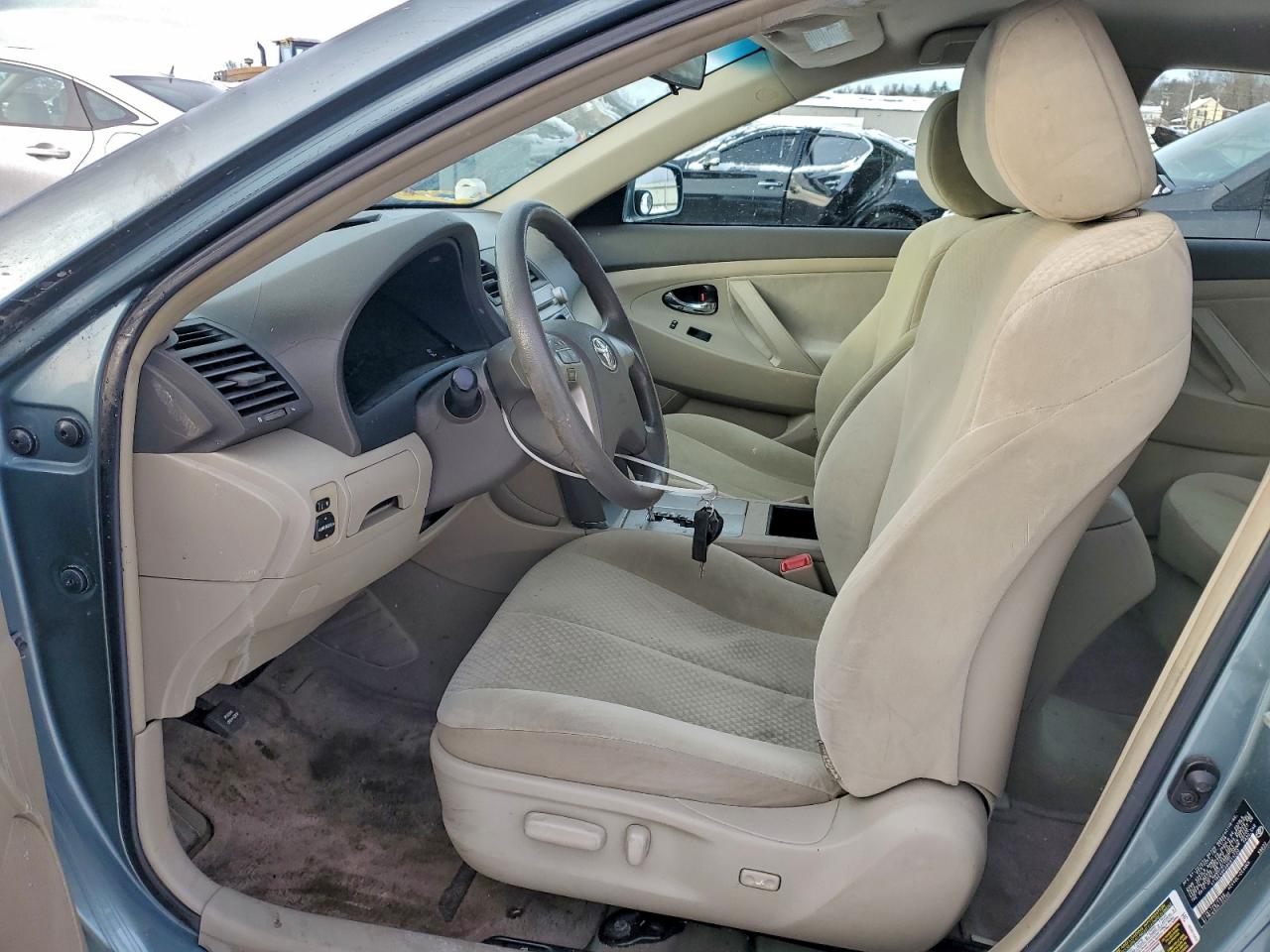 2009 TOYOTA CAMRY BASE photo 7
