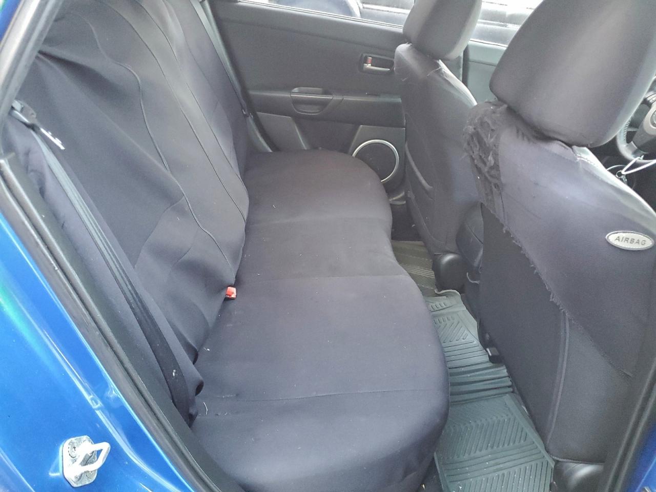 2004 MAZDA 3 HATCHBACK photo 10