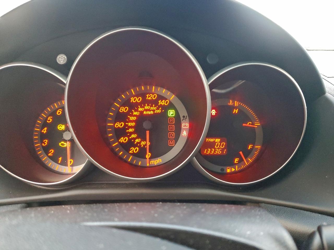 2004 MAZDA 3 HATCHBACK photo 9