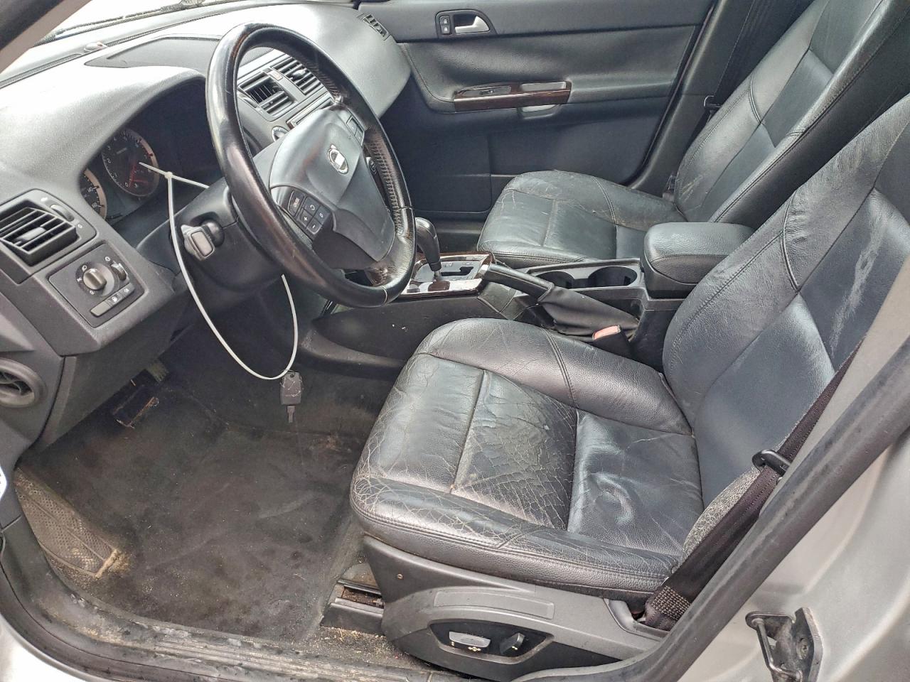 2004 VOLVO S40 2.4I photo 7