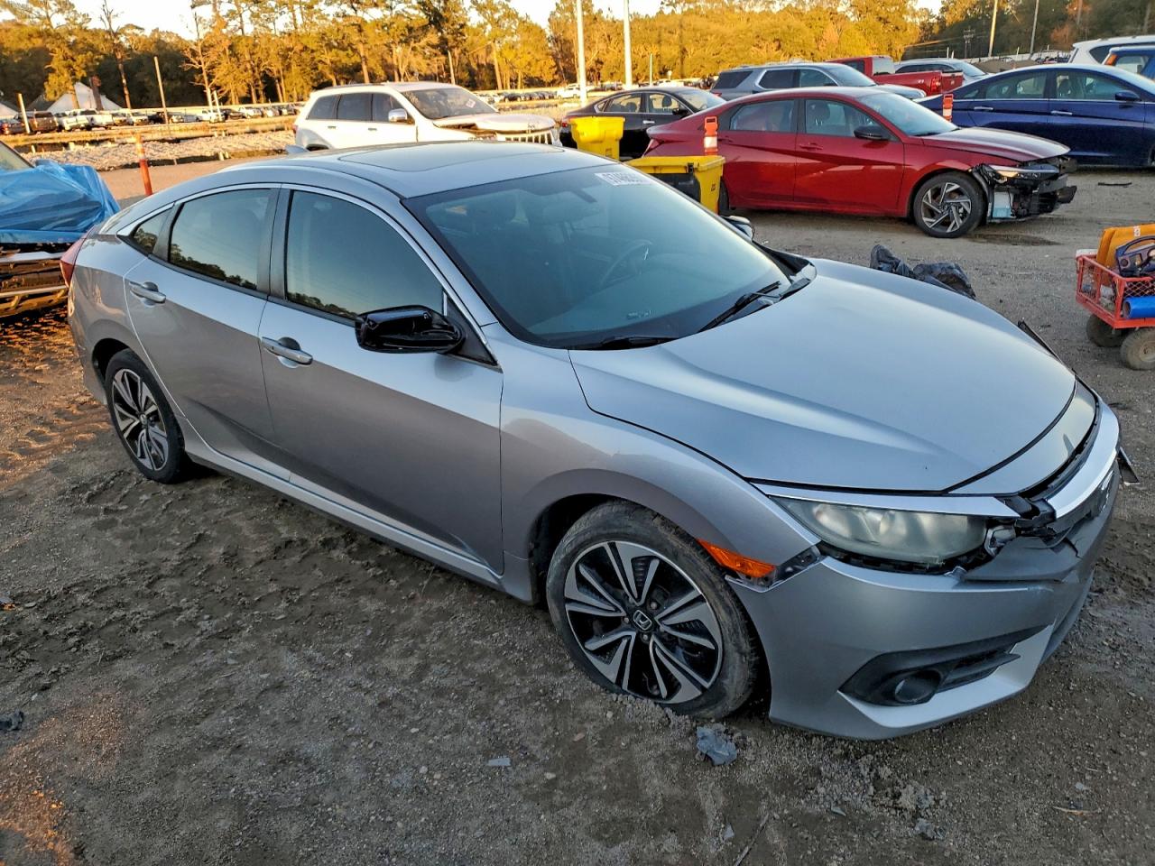 2016 HONDA CIVIC EXL photo 4