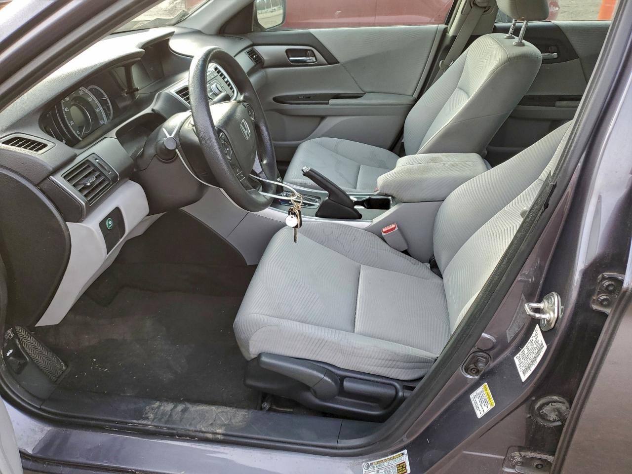 2015 HONDA ACCORD LX photo 7
