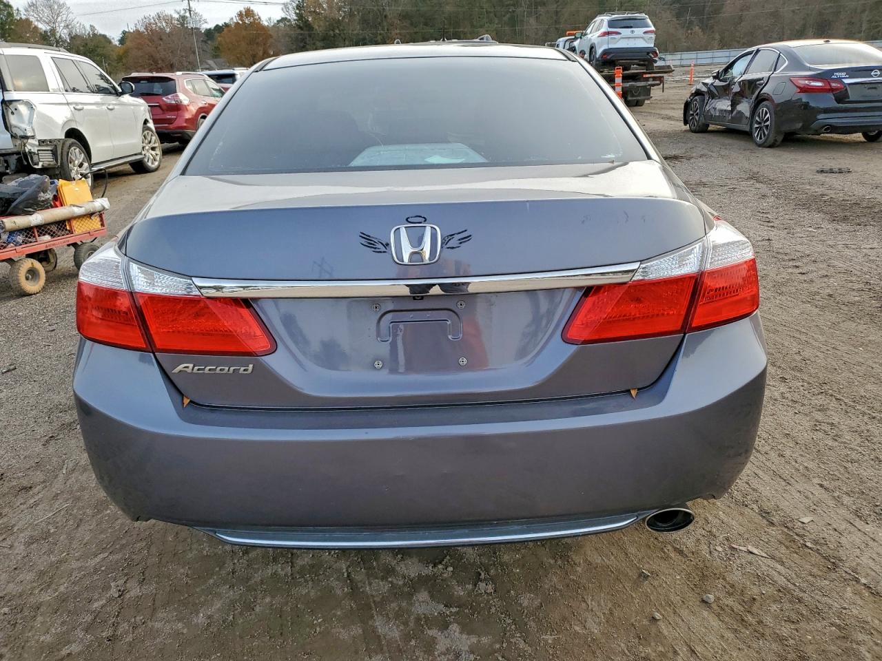 2015 HONDA ACCORD LX photo 6
