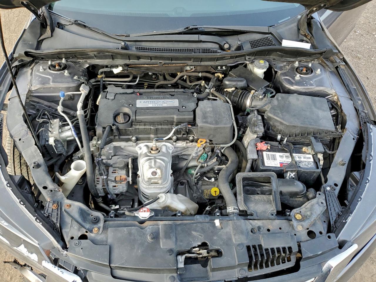 2015 HONDA ACCORD LX photo 11