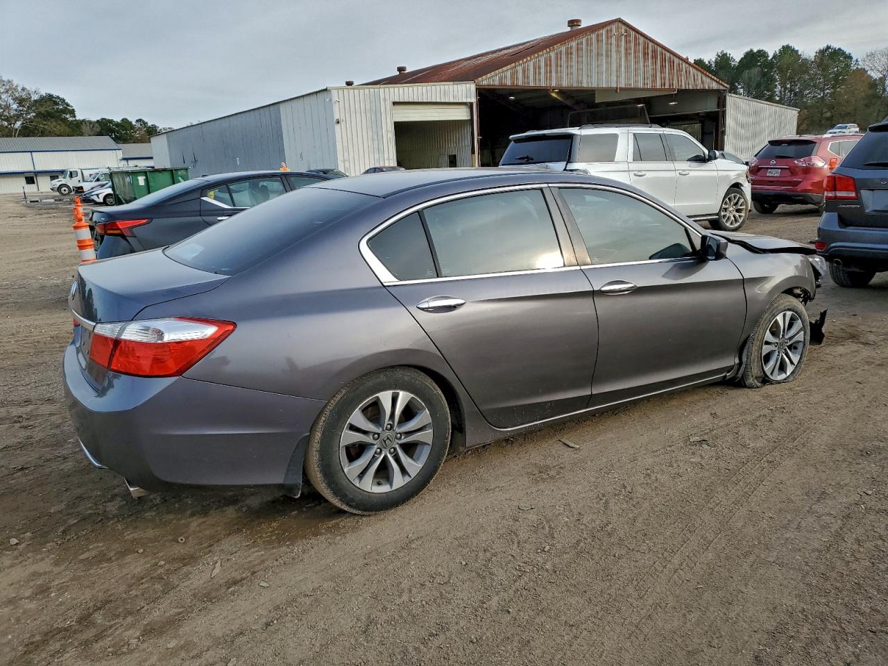 2015 HONDA ACCORD LX photo 3