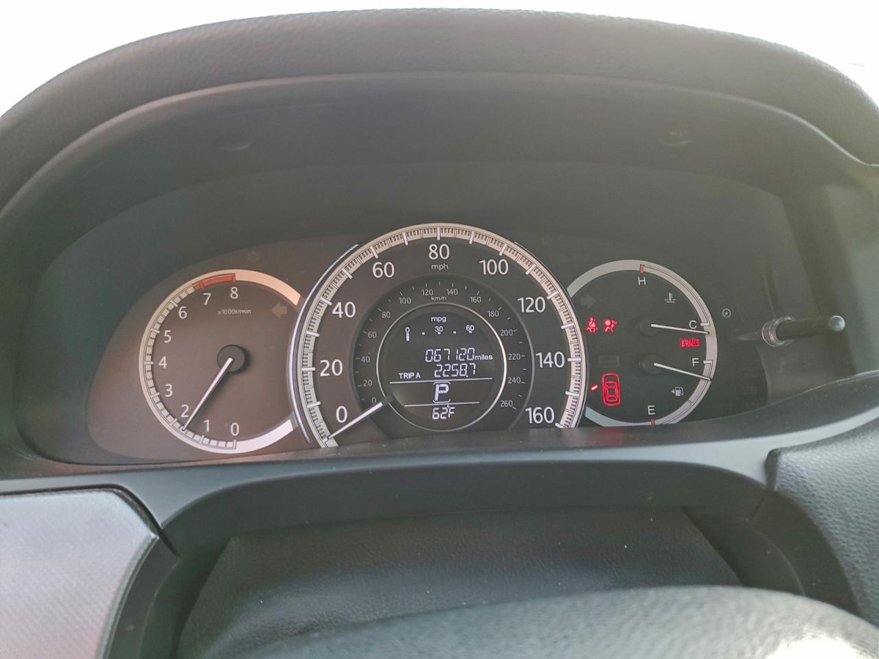 2015 HONDA ACCORD LX photo 9
