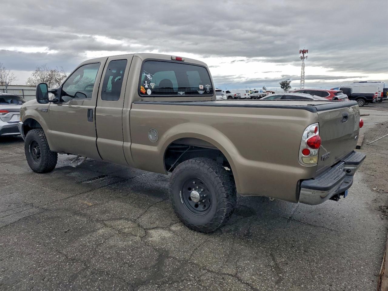 2004 FORD F250 SUPER DUTY photo 2