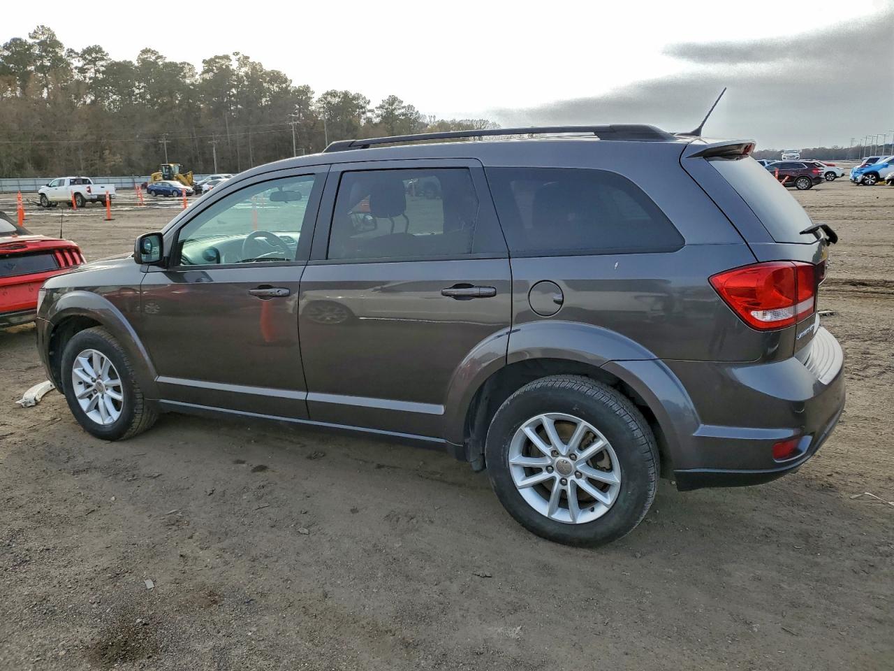 2017 DODGE JOURNEY SXT photo 2
