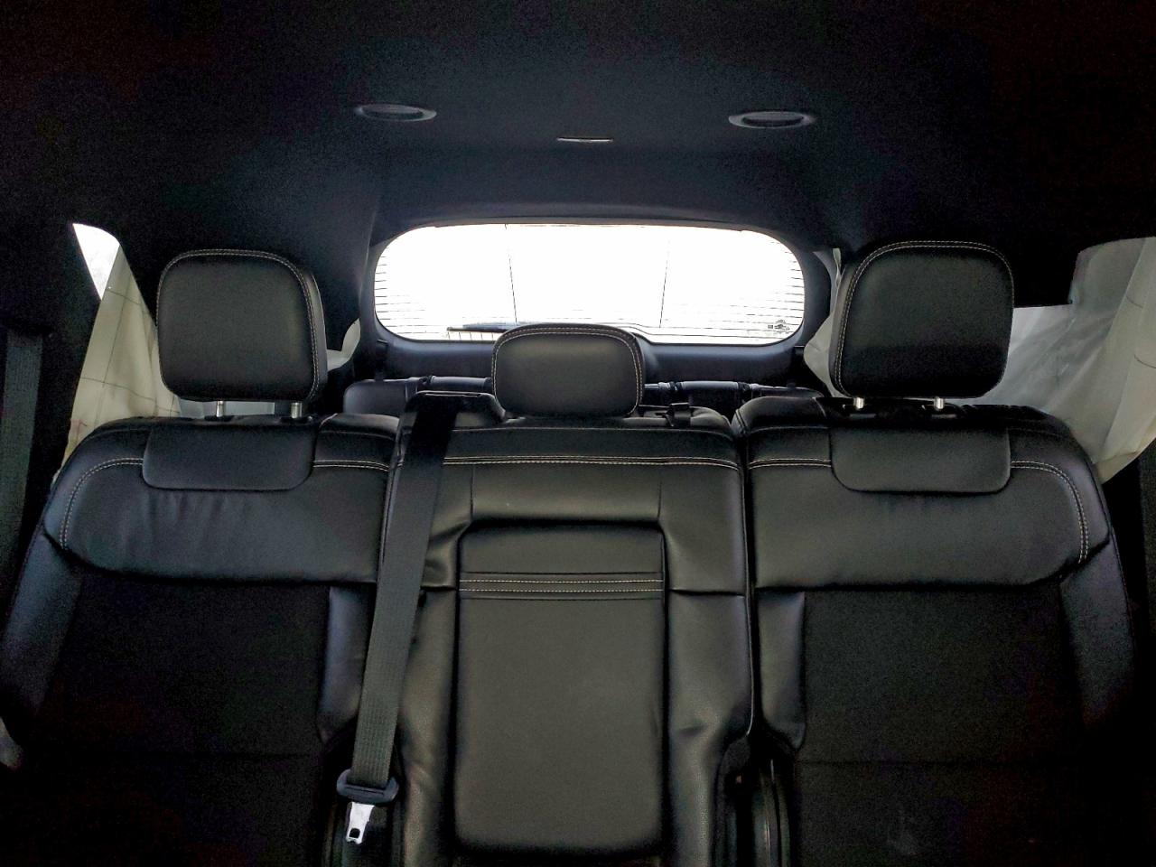 2021 FORD EXPLORER ST photo 10