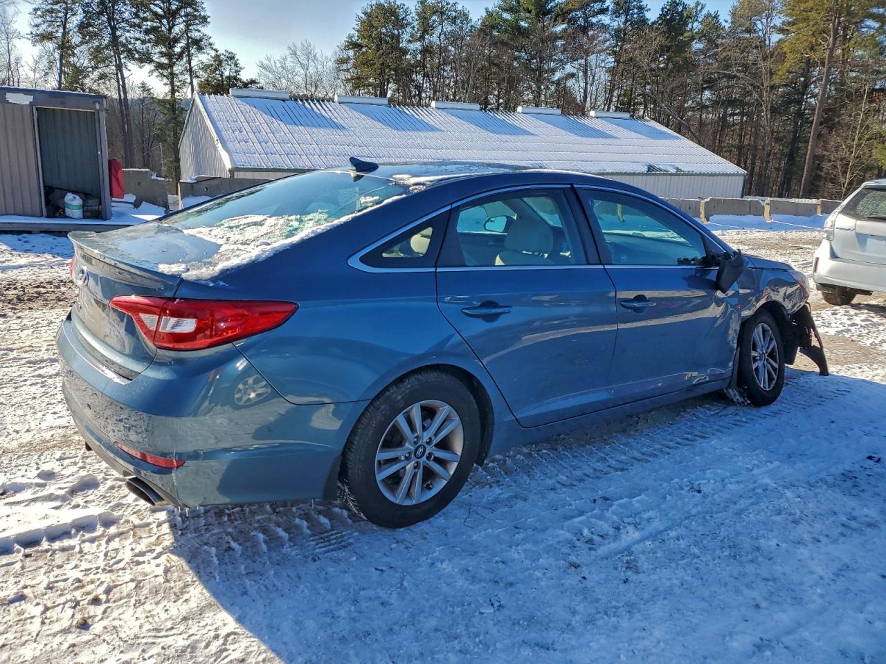 2015 HYUNDAI SONATA SE photo 3