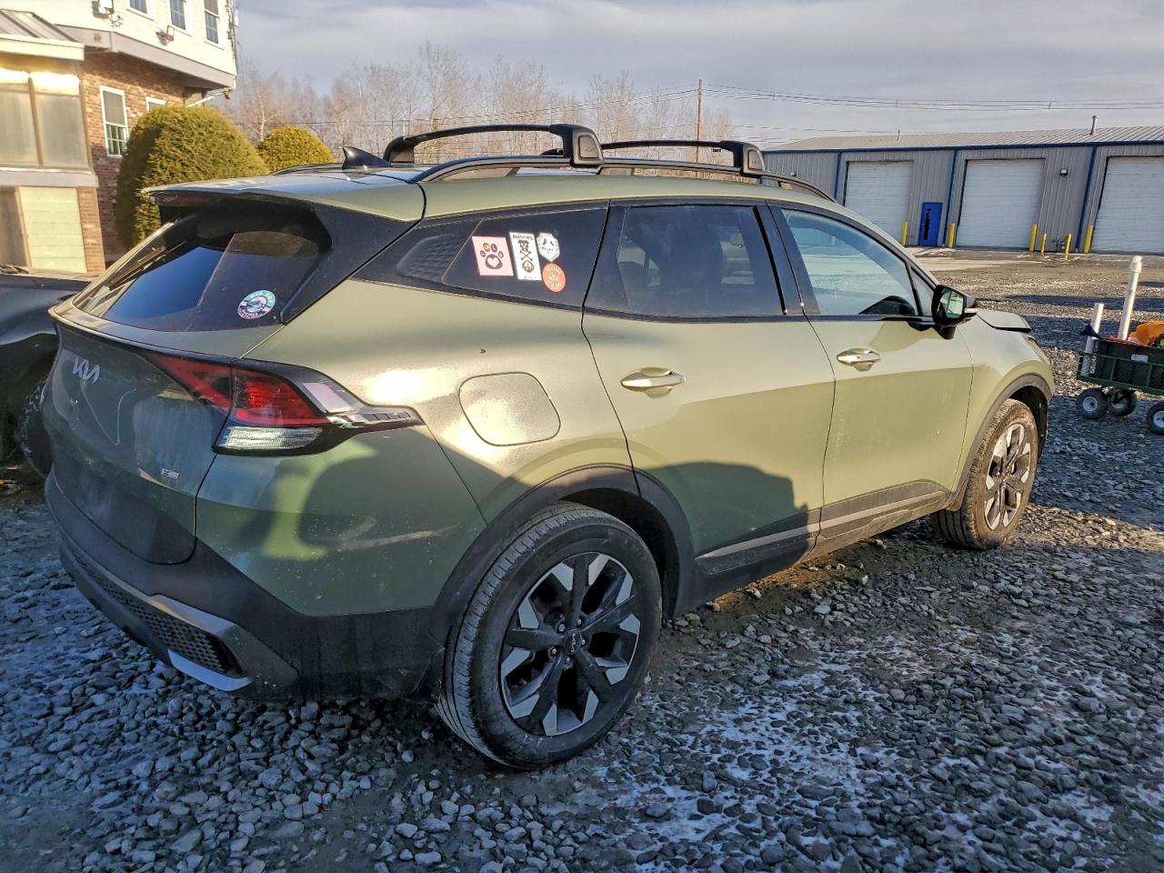 2023 KIA SPORTAGE X LINE photo 3