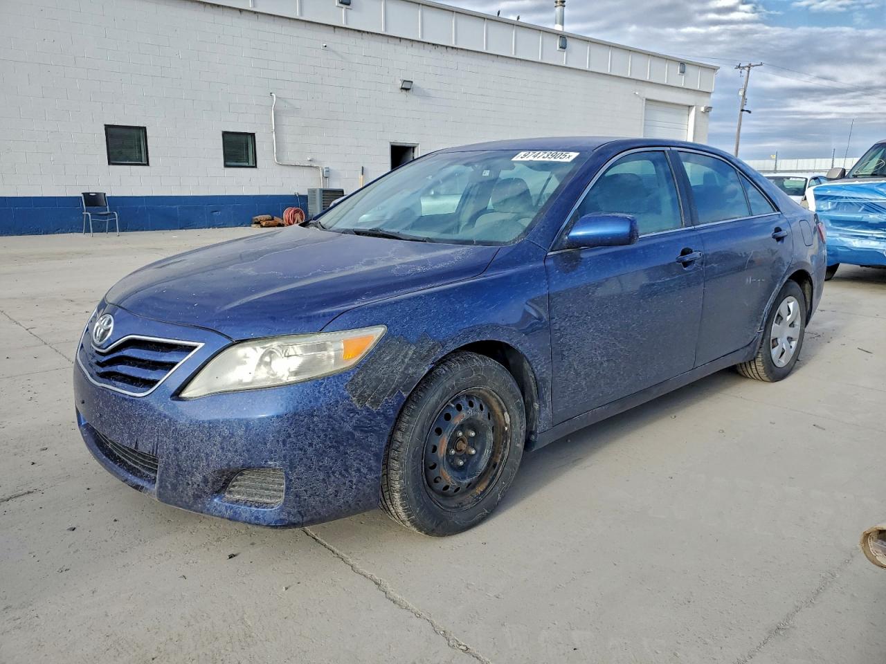 2011 TOYOTA CAMRY