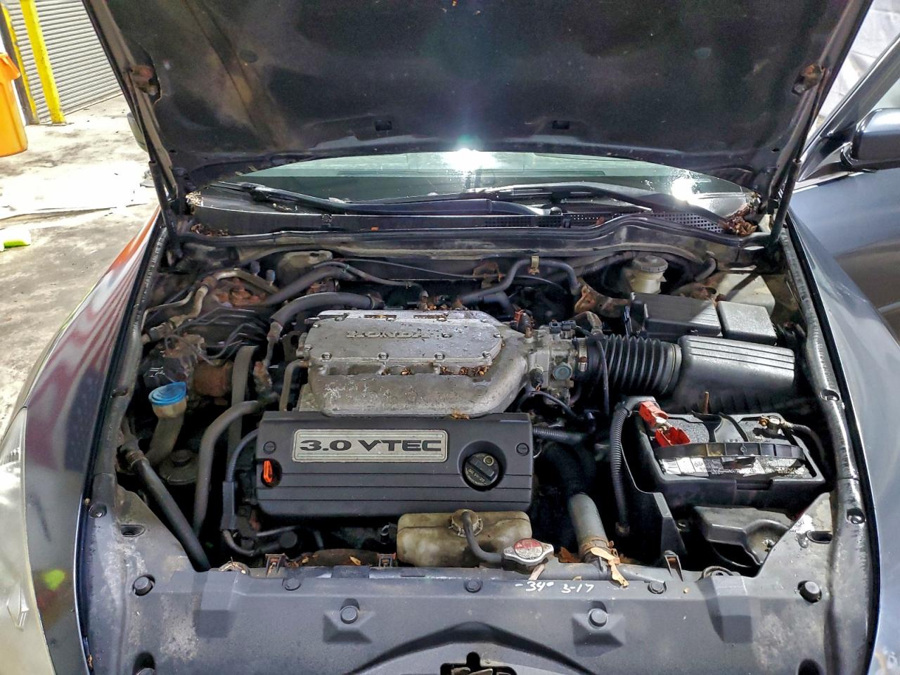 2006 HONDA ACCORD photo 11