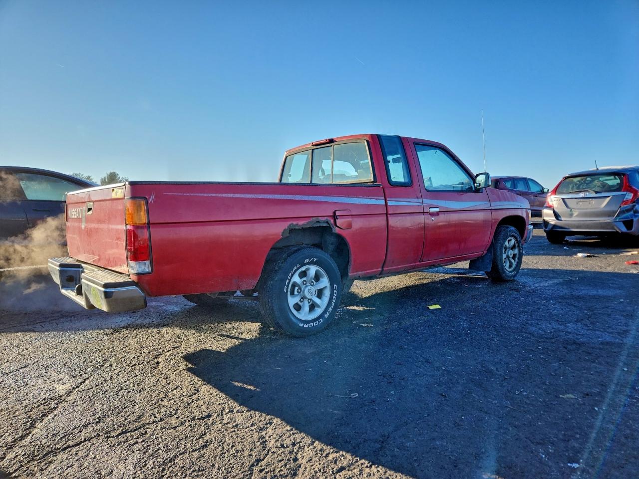 1997 NISSAN TRUCK KING CAB SE photo 3