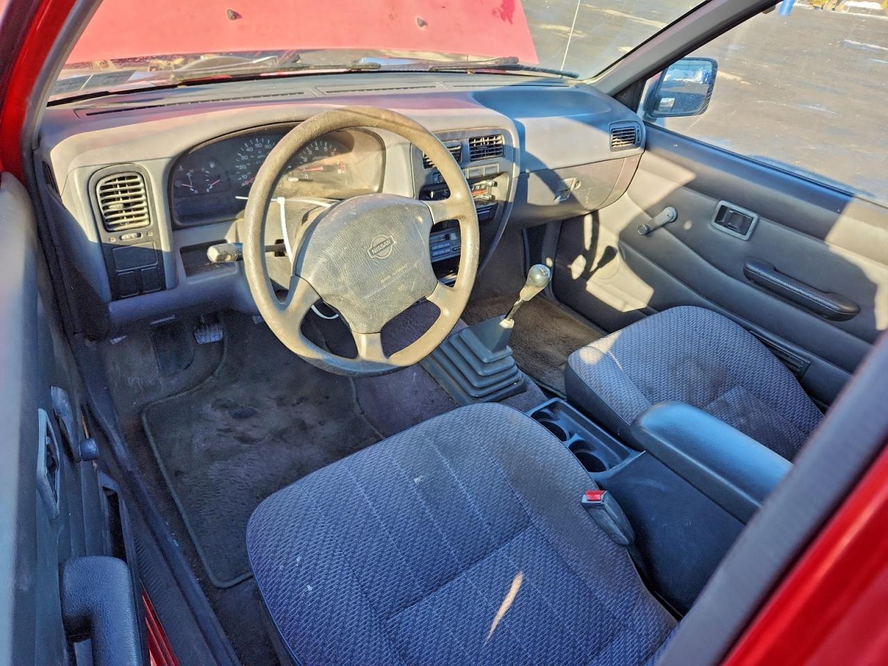 1997 NISSAN TRUCK KING CAB SE photo 8