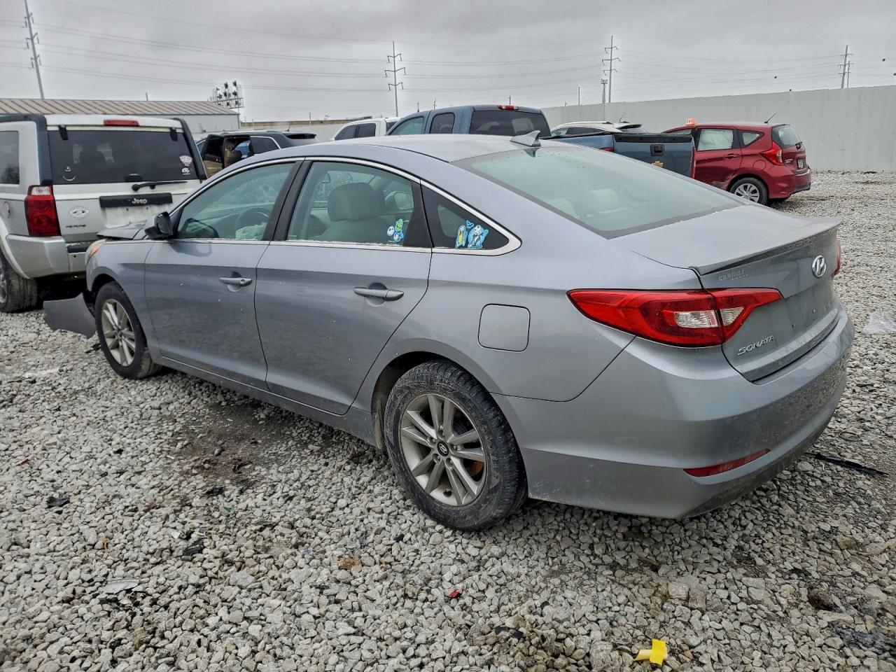 2016 HYUNDAI SONATA SE photo 2