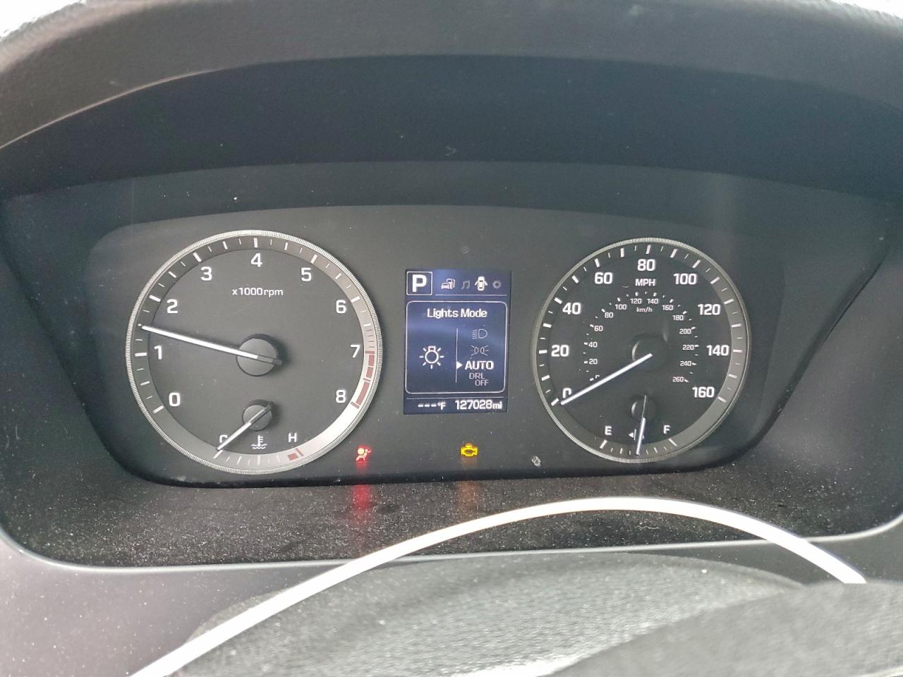 2016 HYUNDAI SONATA SE photo 9