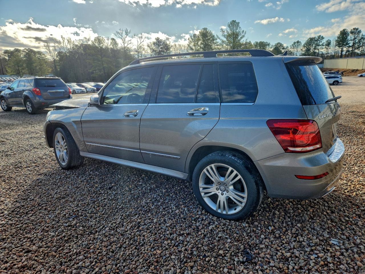 2015 MERCEDES-BENZ GLK 350 4MATIC photo 2
