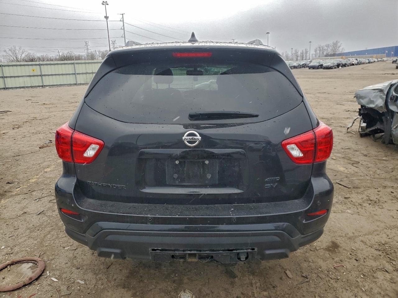 2020 NISSAN PATHFINDER SV photo 6