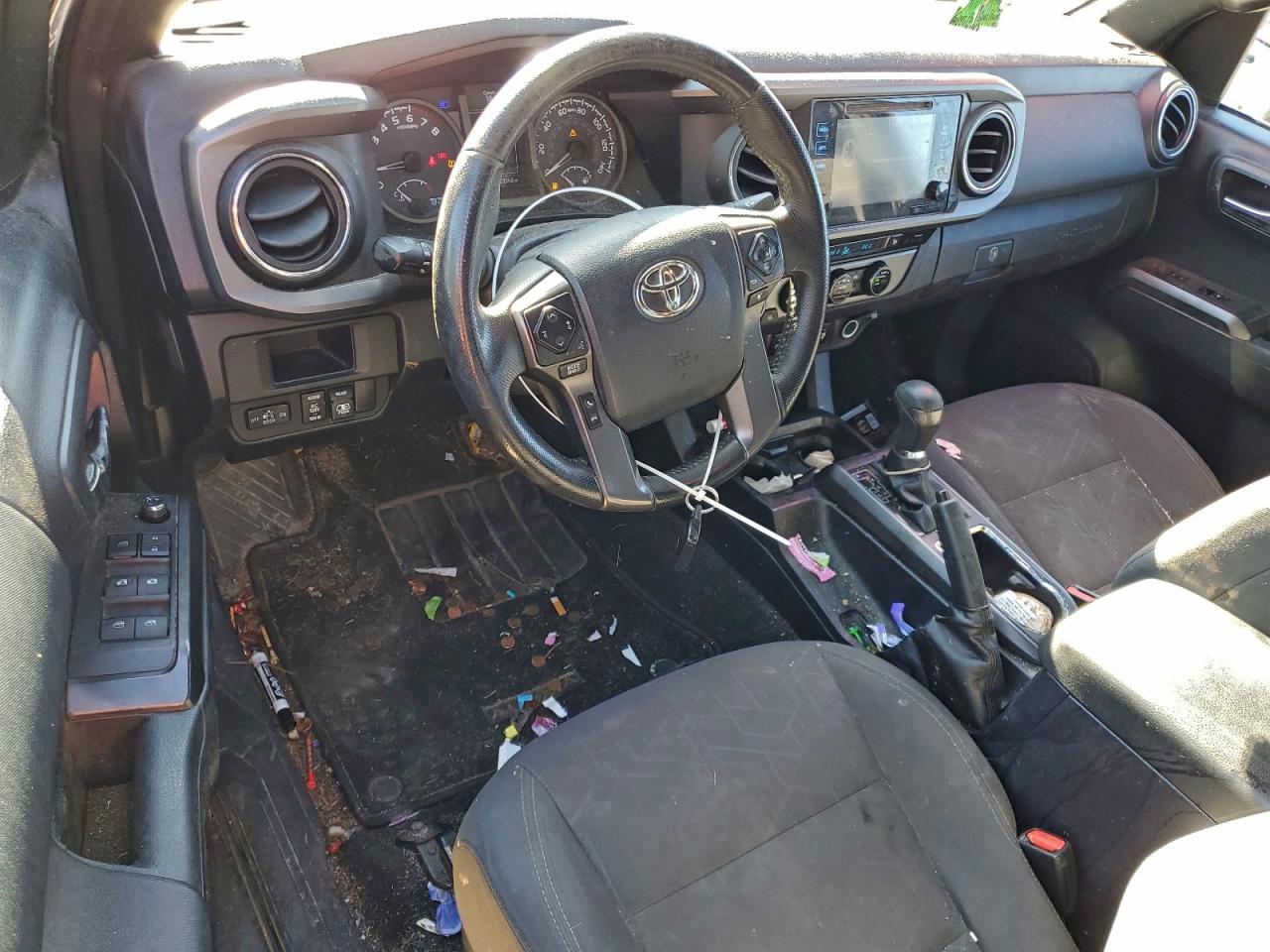 2017 TOYOTA TACOMA DOUBLE CAB photo 8