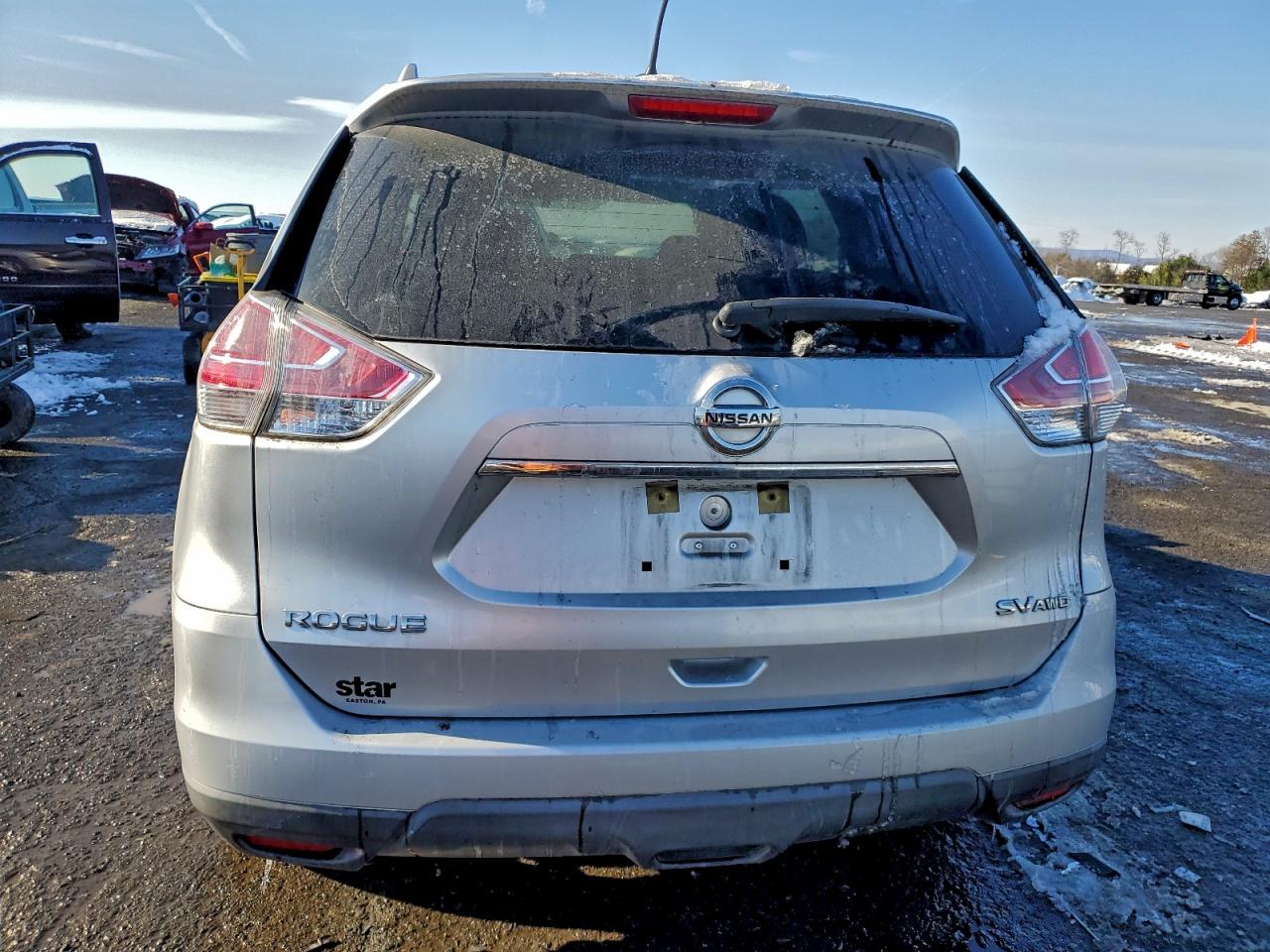 2016 NISSAN ROGUE S photo 6