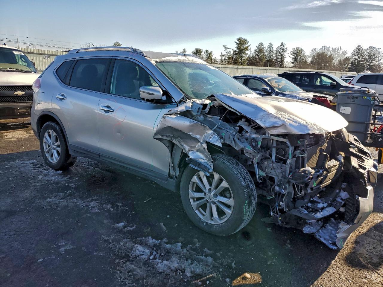 2016 NISSAN ROGUE S photo 4