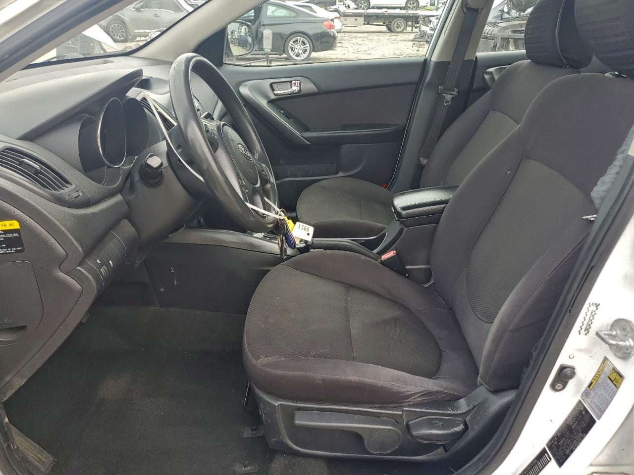 2013 KIA FORTE EX photo 7