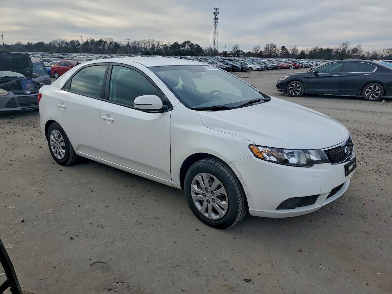 2013 KIA FORTE EX photo 4