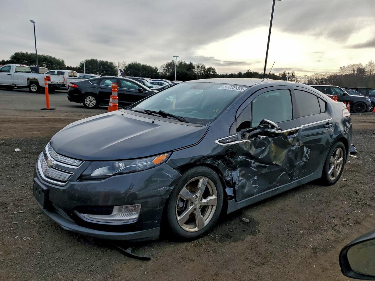 2013 CHEVROLET VOLT
