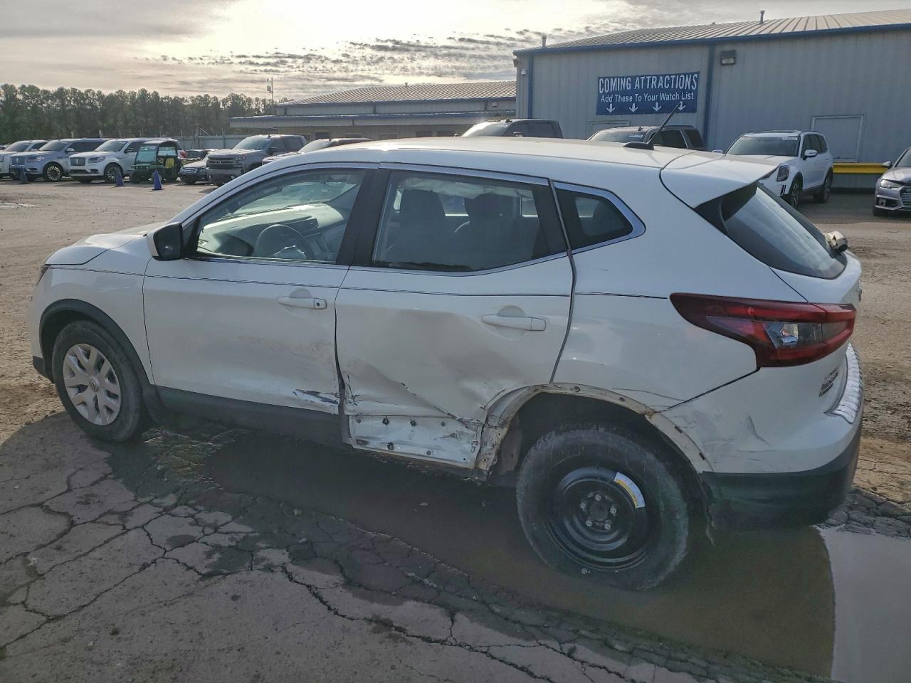 2020 NISSAN ROGUE SPORT S photo 2