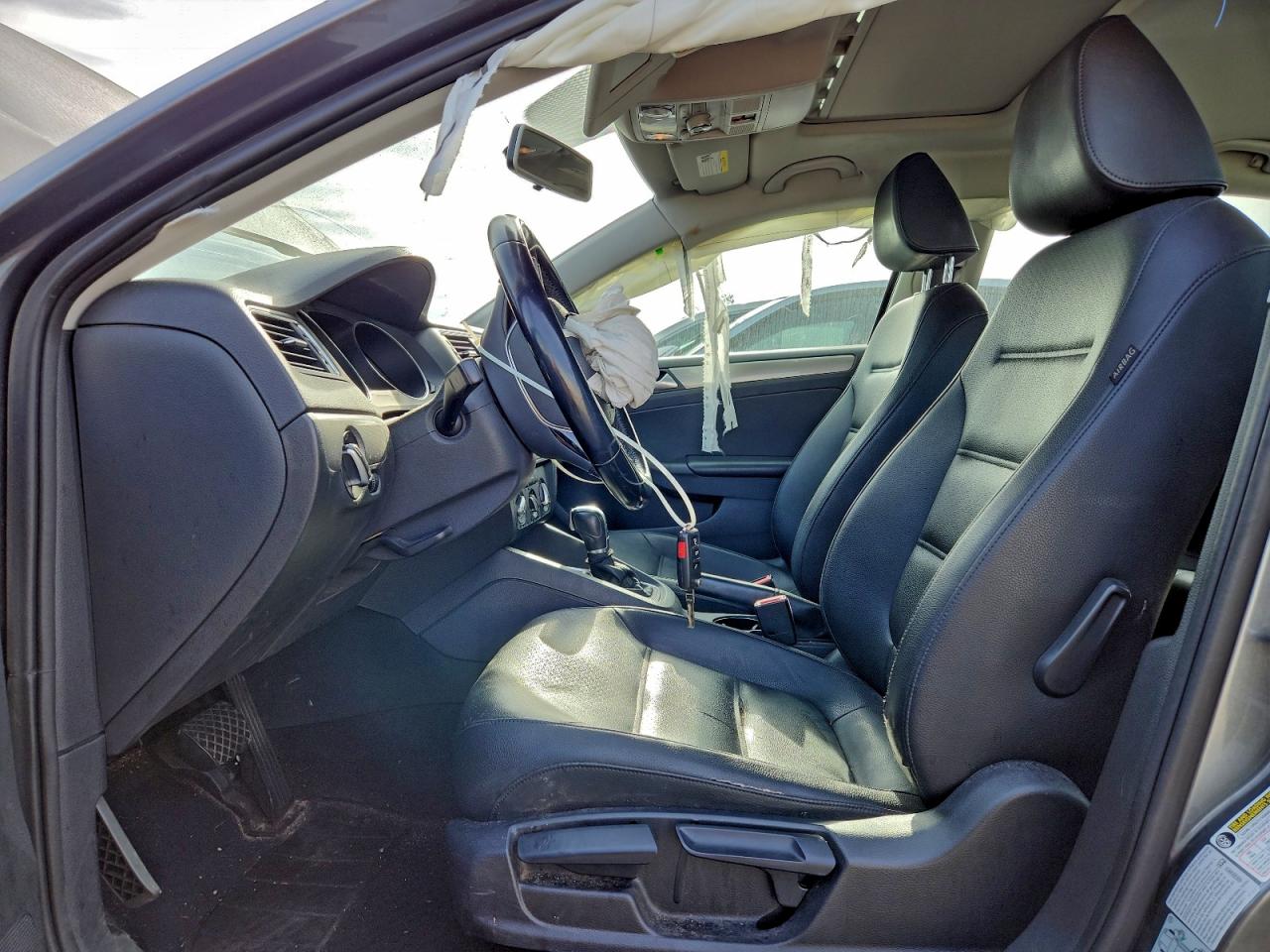 2017 VOLKSWAGEN JETTA SE photo 7