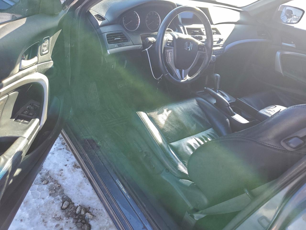 2011 HONDA ACCORD EXL photo 8