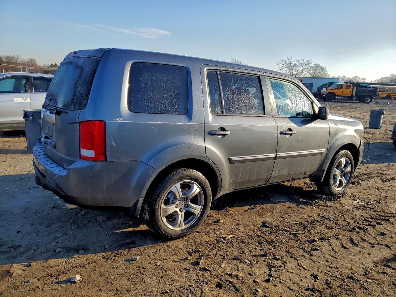 2012 HONDA PILOT EXL photo 3