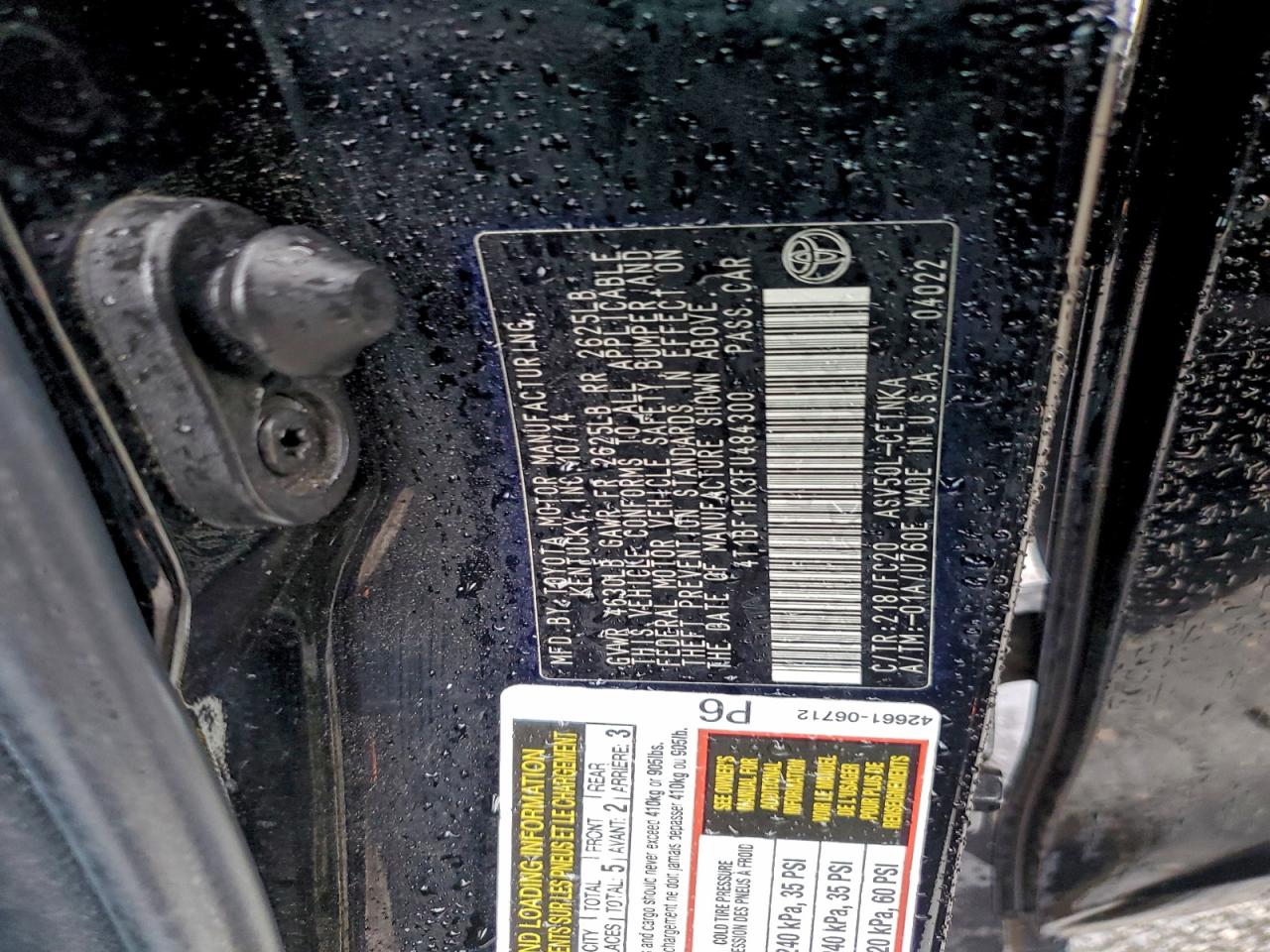 2015 TOYOTA CAMRY LE photo 12