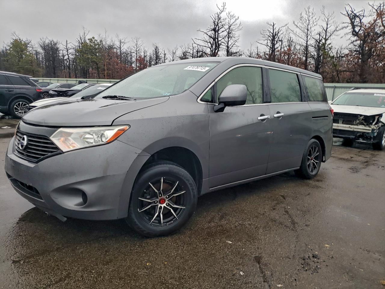 2016 NISSAN QUEST
