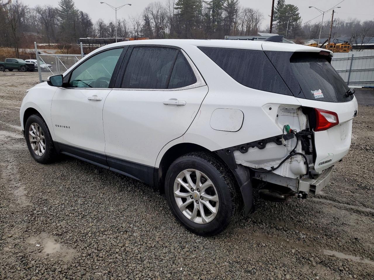 2019 CHEVROLET EQUINOX LT photo 2