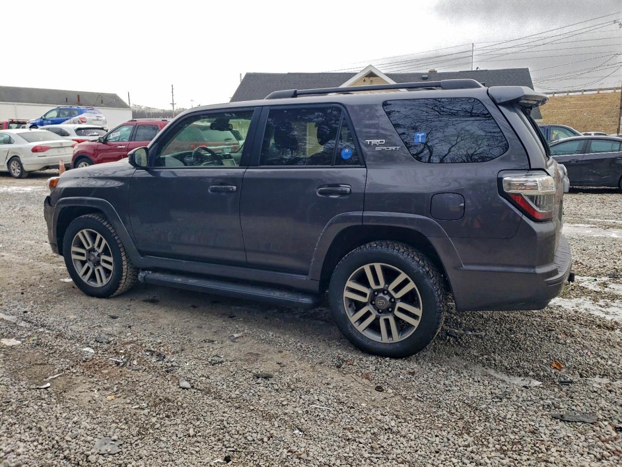 2022 TOYOTA 4RUNNER SR5 PREMIUM photo 2
