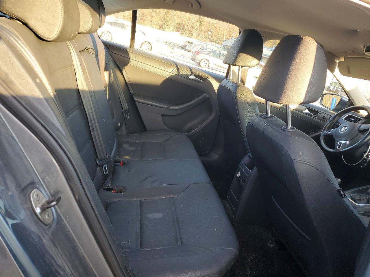 2012 VOLKSWAGEN JETTA SE photo 10
