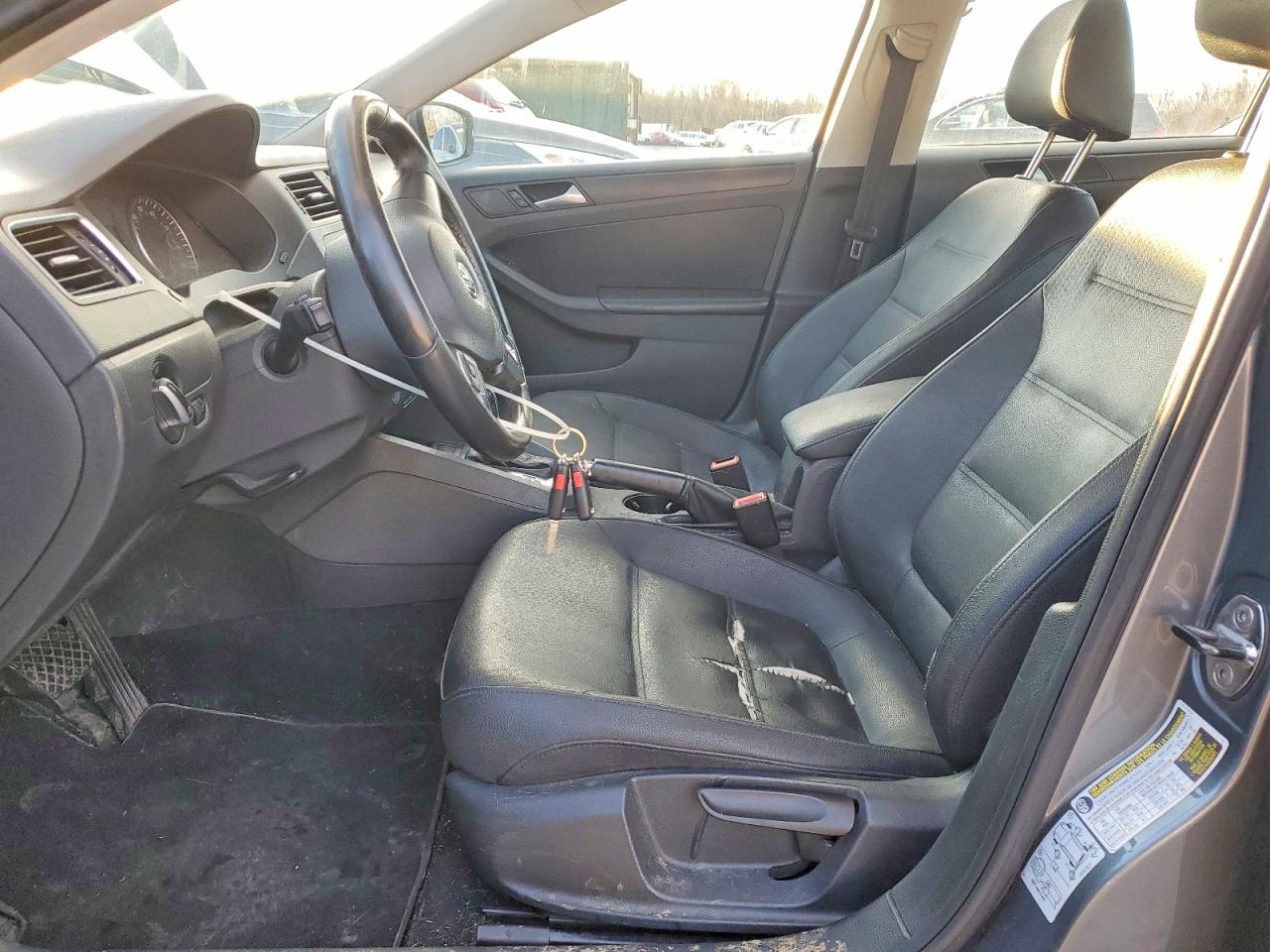 2012 VOLKSWAGEN JETTA SE photo 7